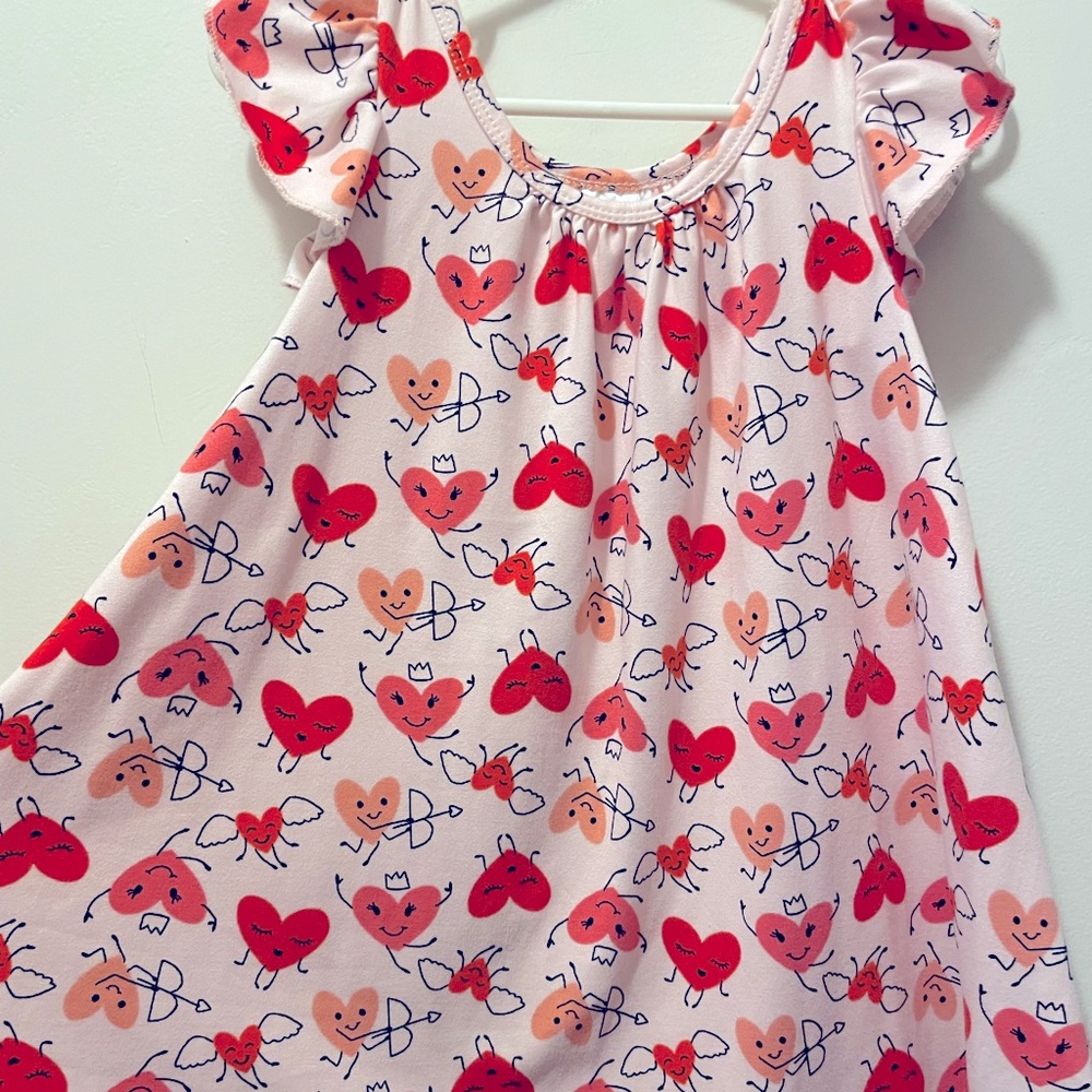 Valentine’s Dot Dot Smile swing dress size 2T. Worn once.